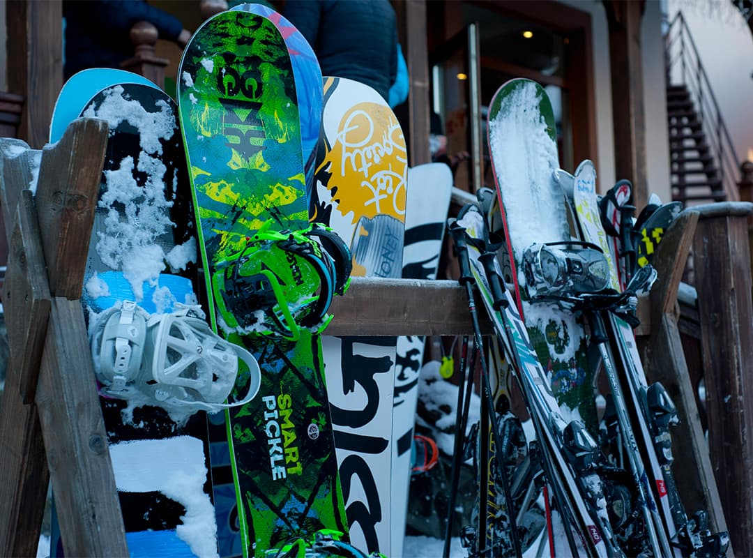 How to Choose the Perfect Skis or Snowboard
